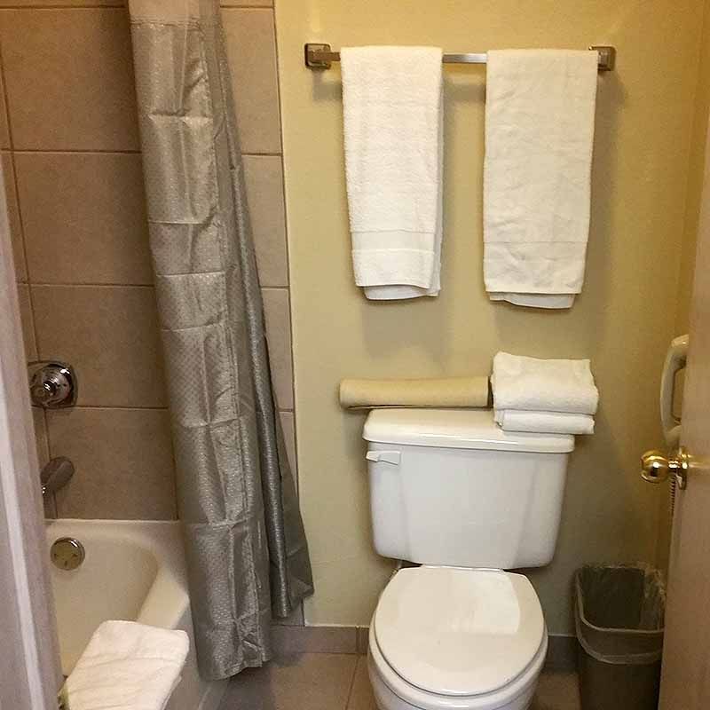 Surestay Hotel By Best Western Уэллс Номер фото