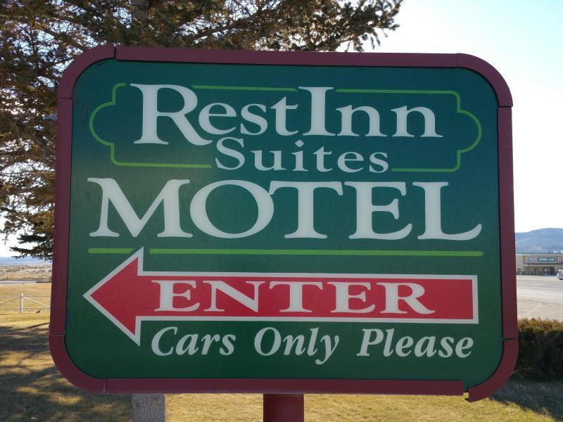 Surestay Hotel By Best Western Уэллс Экстерьер фото